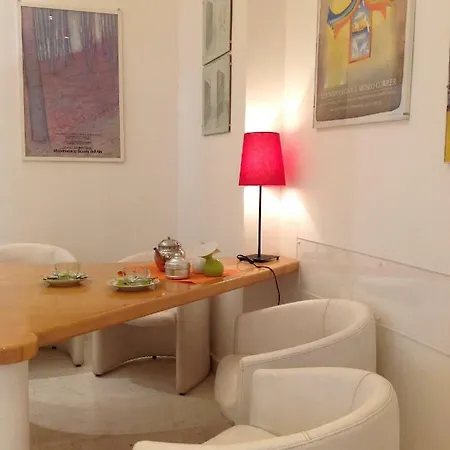 Appartement Interno 6 *