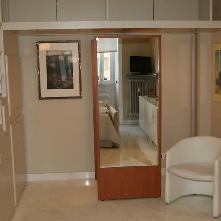 Interno 6 Appartement